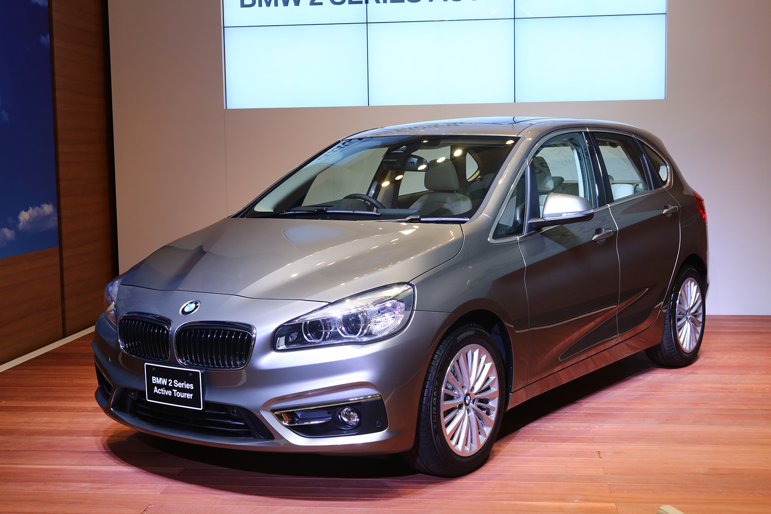 初代BMW 2シリーズ・アクティブツアラーのフロントスタイリング 〜 画像12