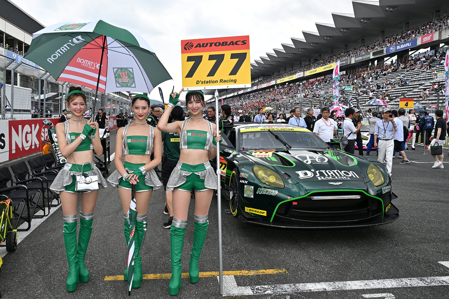2025年スーパーGT第４戦「FUJI GT SPRINT RACE」は真夏の富士で50分間の白熱バトル！ 〜 画像47