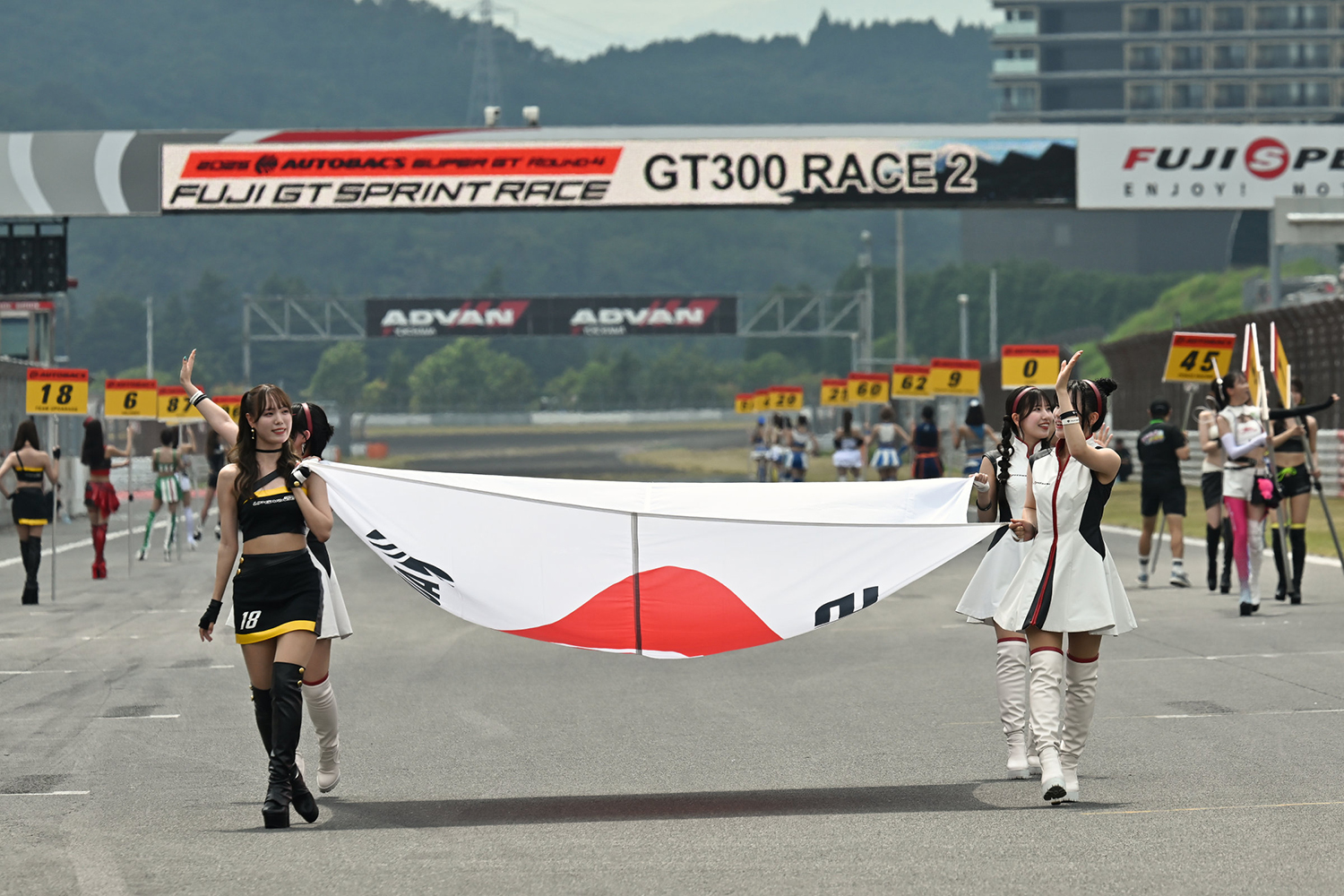 2025年スーパーGT第４戦「FUJI GT SPRINT RACE」は真夏の富士で50分間の白熱バトル！ 〜 画像51