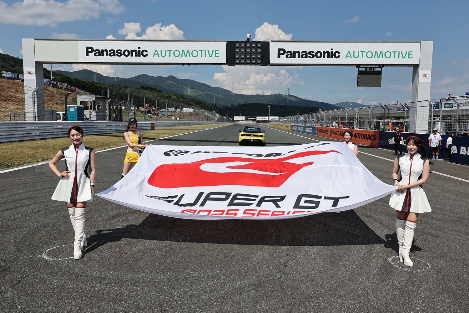 2025年スーパーGT第４戦「FUJI GT SPRINT RACE」は真夏の富士で50分間の白熱バトル！ 〜 画像99