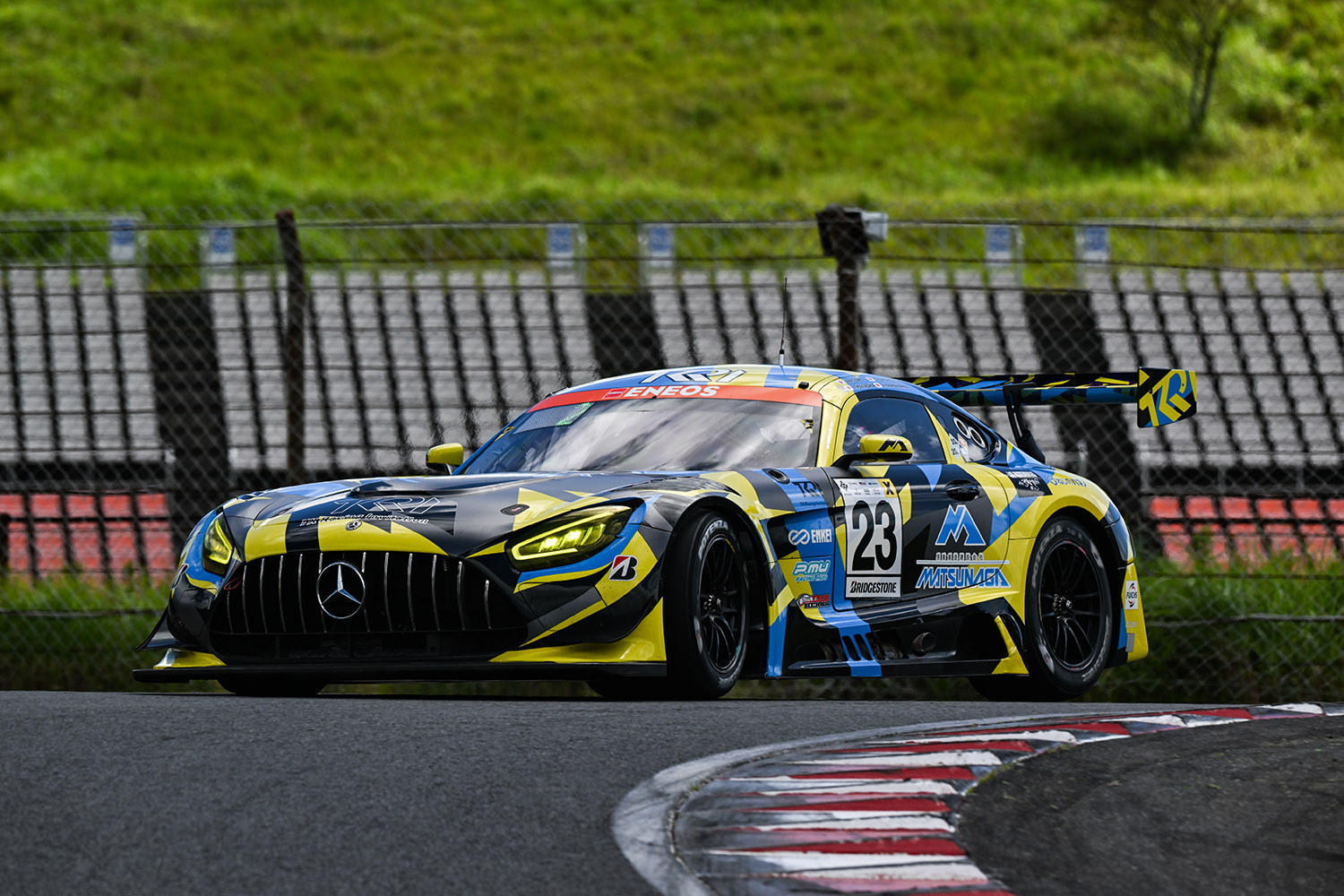 奥本選手のドライブするTKRI松永建設AMG GT3 〜 画像23