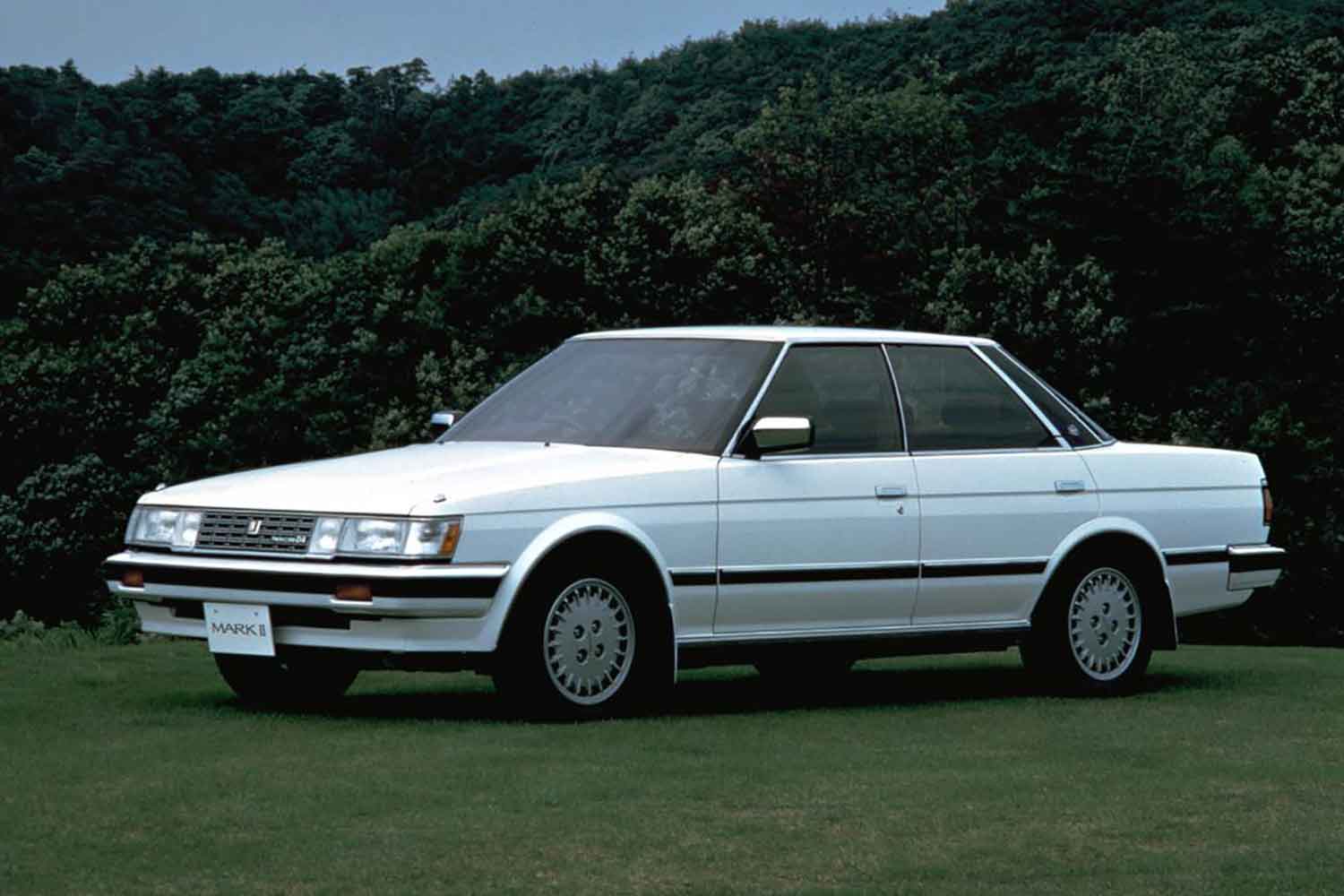 トヨタ・マークIIのフロントスタイリング