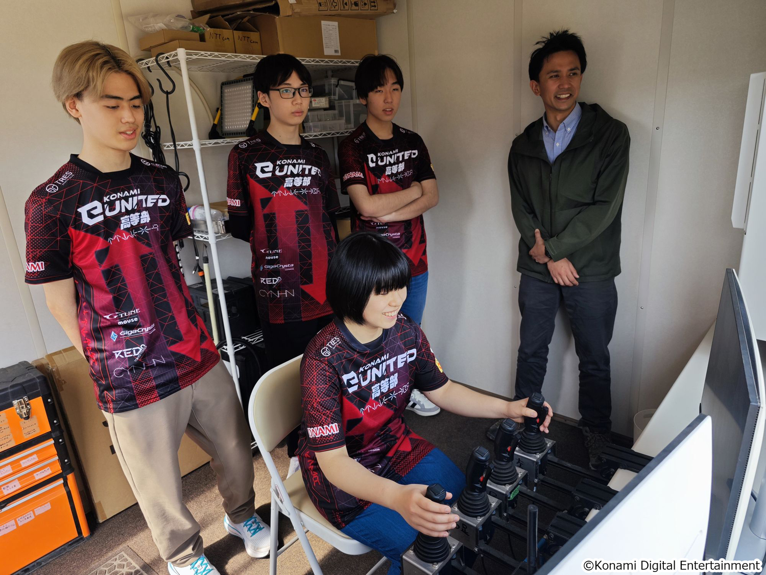ゲームのスキルが建設業界で役立つ時代!?　eスポーツと建機オペレーションの共通点とは？ 〜 画像3