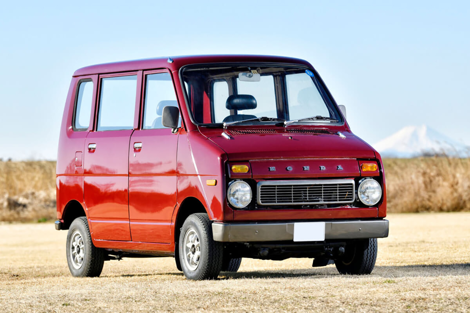 ホンダ・ライフステップバンのフロントスタイリング