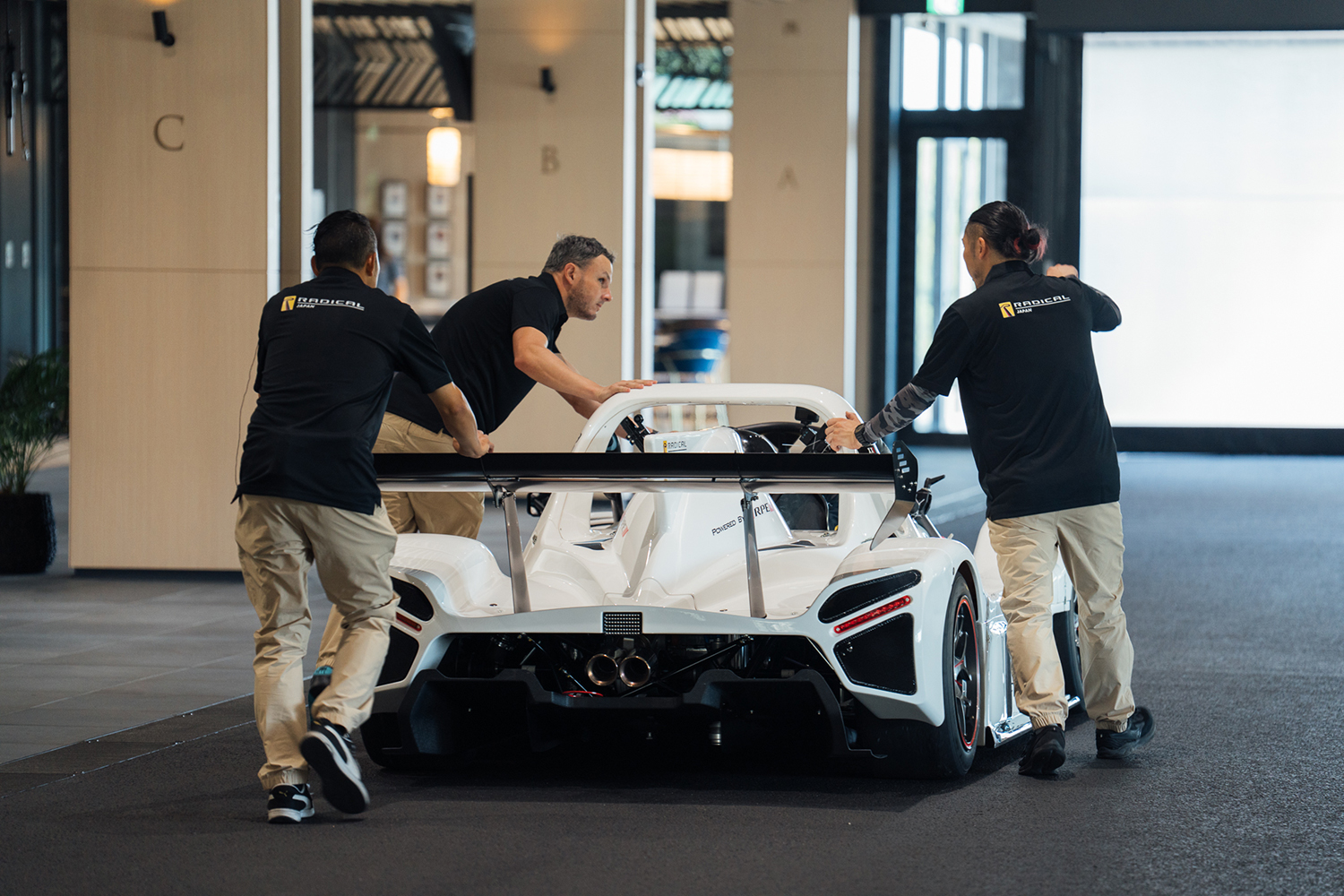 「ラディカルSR3 XXR」正式販売と同社の日本法人が設立へ 〜 画像38