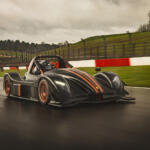 【画像】【試乗】日本でもワンメイクレースを開催予定！　本物の英国製サーキット専用マシン「ラディカルSR3 XXR」に全開試乗した 〜 画像76