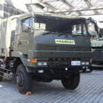 【画像】同じトラックでも自衛隊車両はひと味違うぜ！　SA･PAで見かけたらジャマにならないように観察してみたい自衛隊トラック５選 〜 画像1