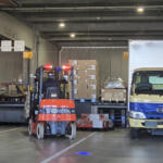 配達の荷物の積み込みにもテクと人間ドラマがある！　物流業界のスタート地点を覗いてみた