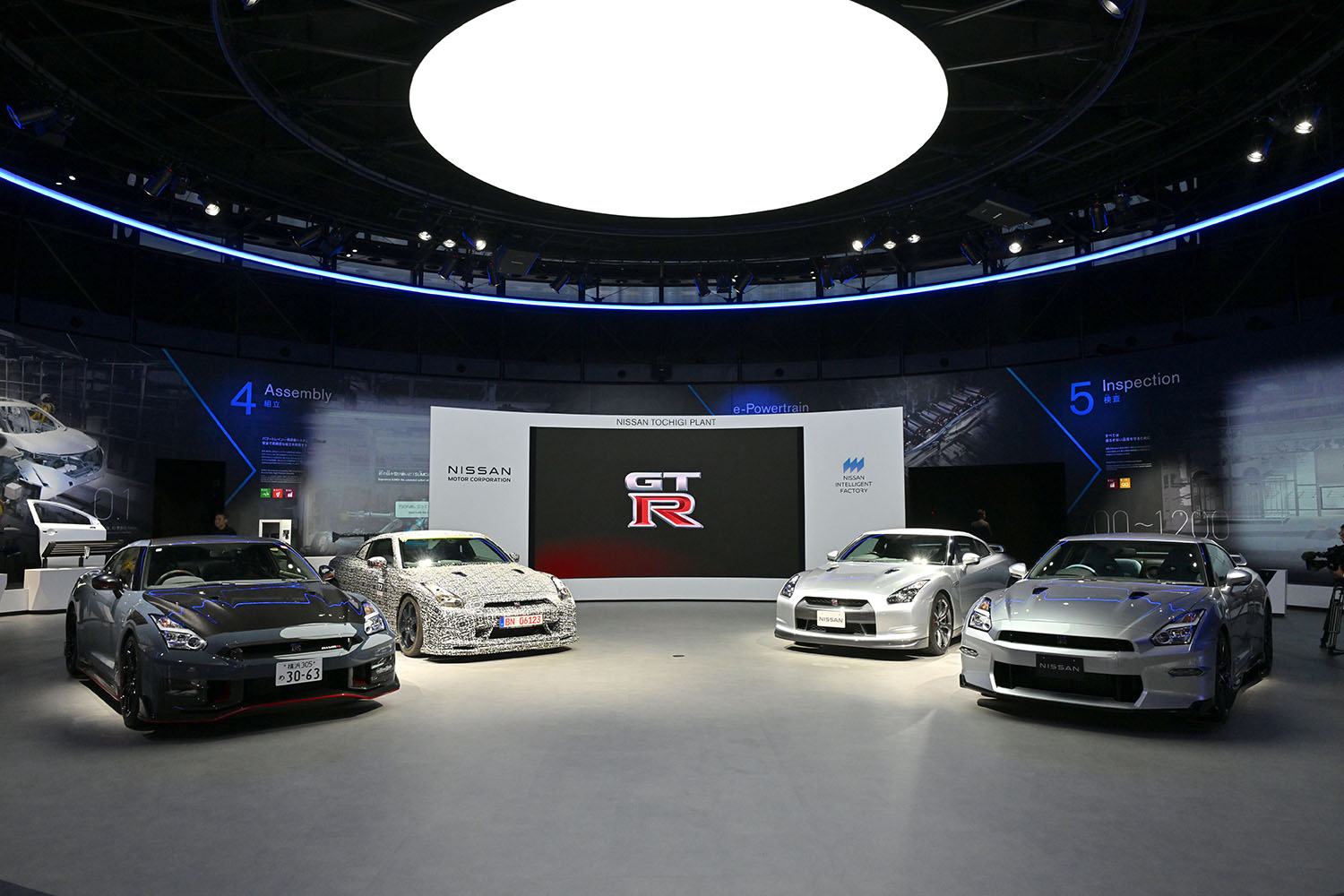 一同に介した4台のR35型GT-R
