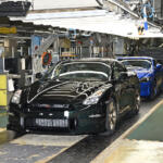 【画像】やっぱり次期型GT-Rは登場する！　R35GT-R「最後の１台」の前で社長が語った未来に日産ファン歓喜!! 〜 画像28