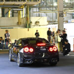 【画像】やっぱり次期型GT-Rは登場する！　R35GT-R「最後の１台」の前で社長が語った未来に日産ファン歓喜!! 〜 画像40