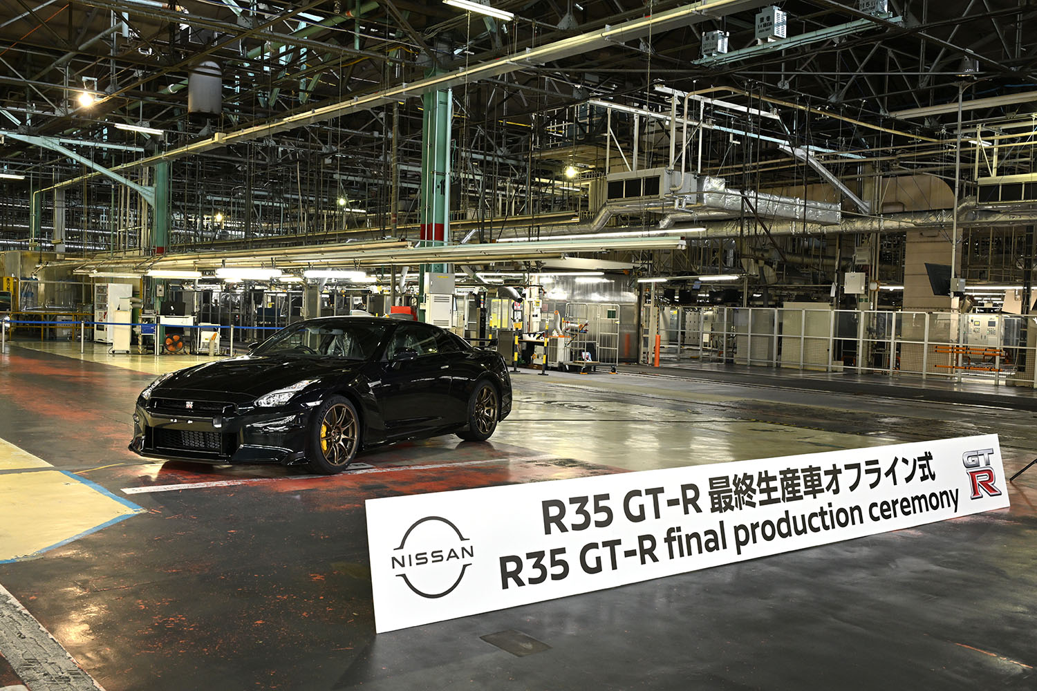 次期GT-Rの存在が示唆された「R35 GT-R最終生産車オフライン式」が開催 〜 画像38
