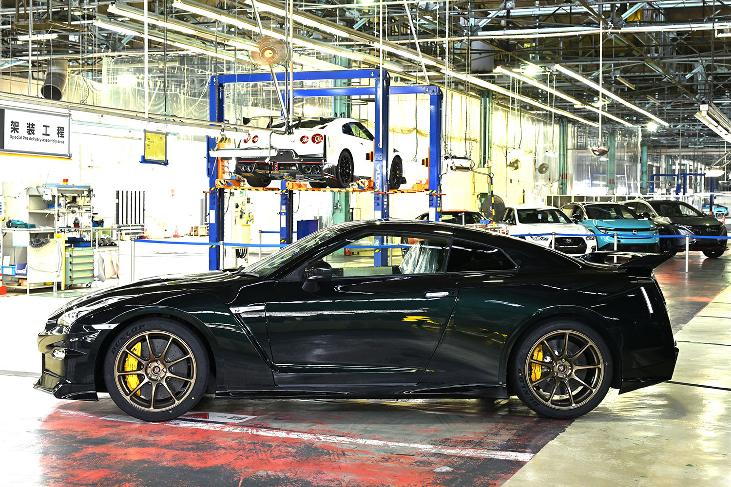 次期GT-Rの存在が示唆された「R35 GT-R最終生産車オフライン式」が開催 〜 画像40