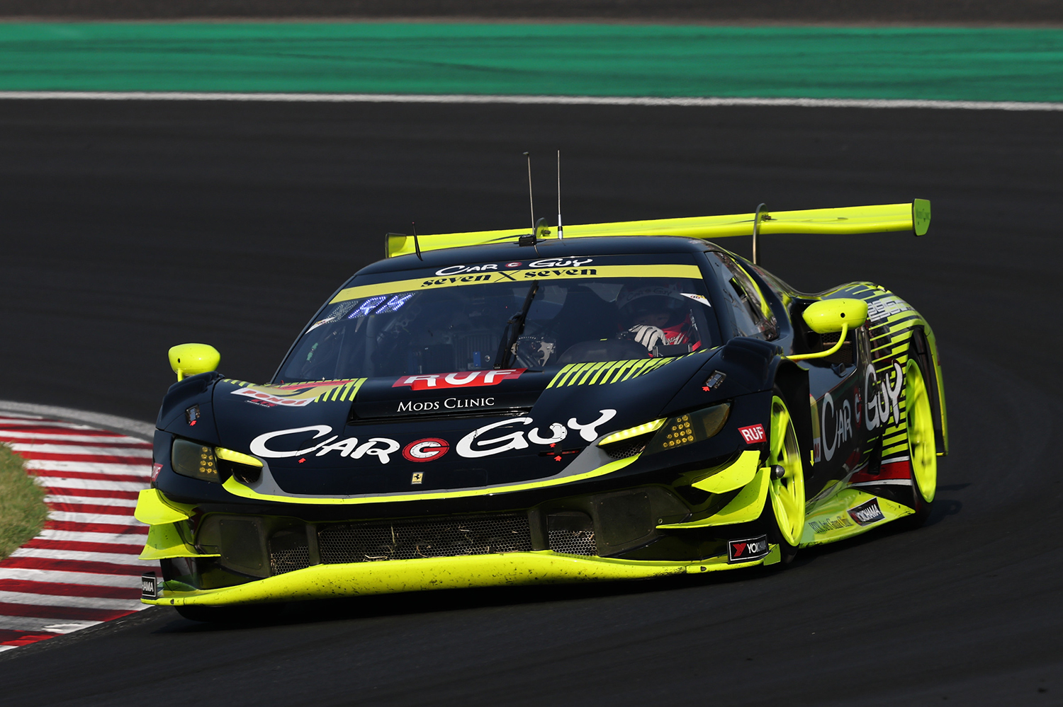 GT300は7号車CARGUY Ferrari 296 GT3が優勝