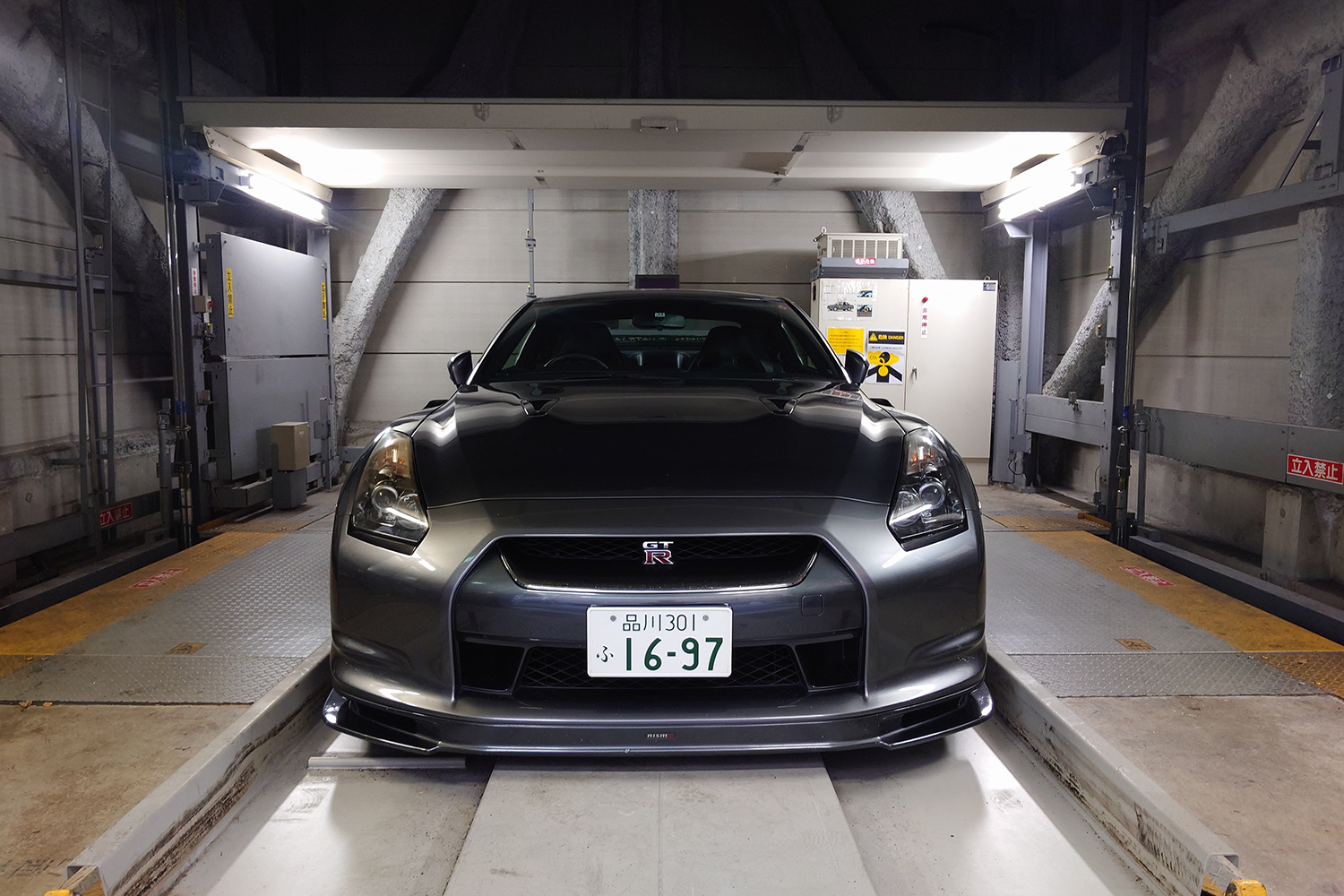 機械式駐車場のイメージ
