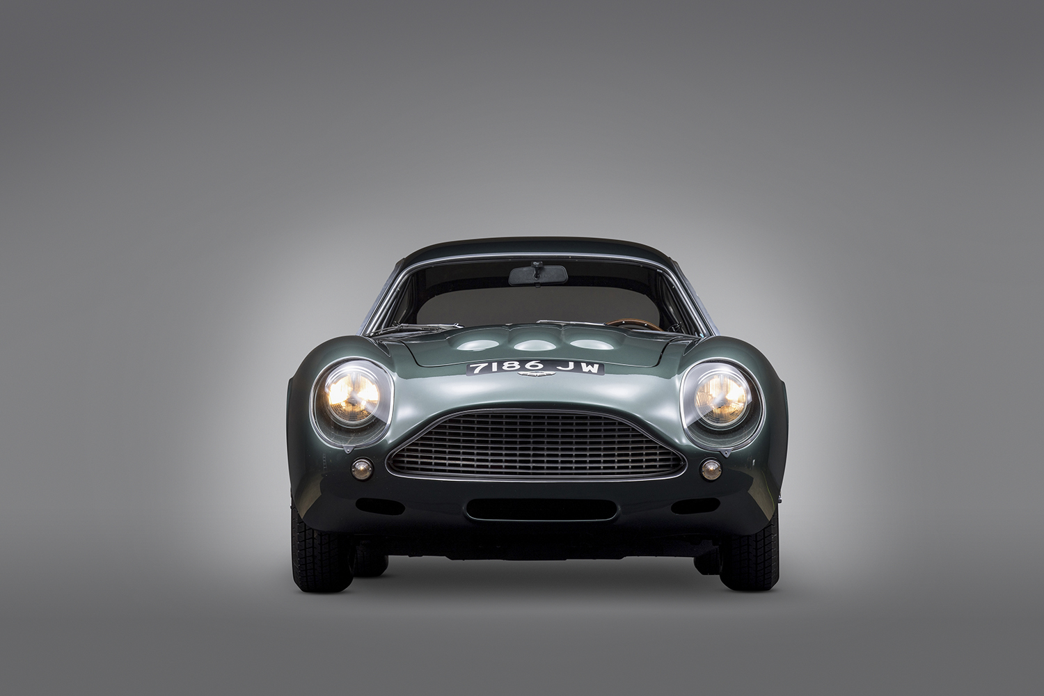 ニセモノ以上ホンモノ未満な珍車「DB４GTザガート・サンクションII＆III」誕生秘話 〜 画像1