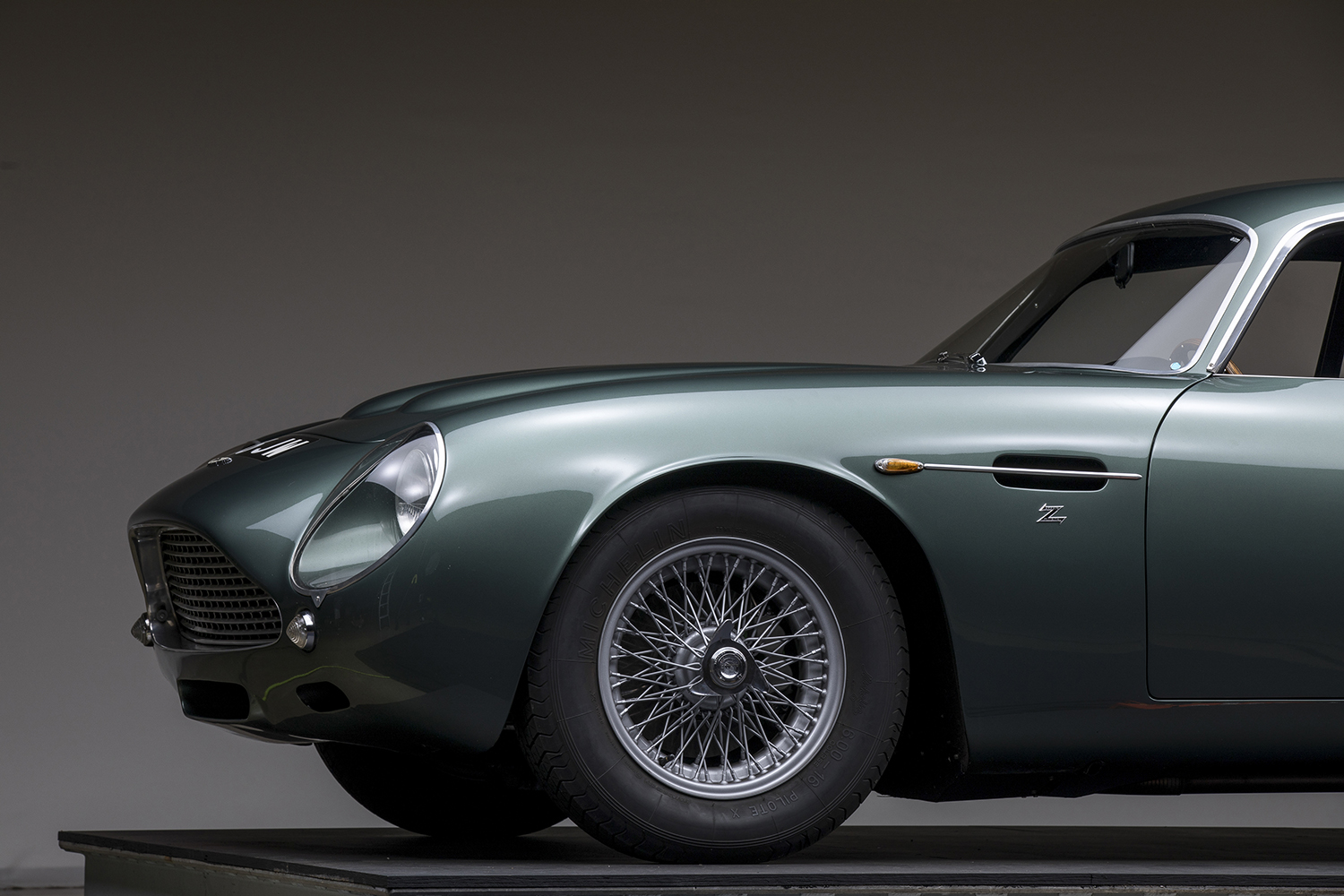 ニセモノ以上ホンモノ未満な珍車「DB４GTザガート・サンクションII＆III」誕生秘話
