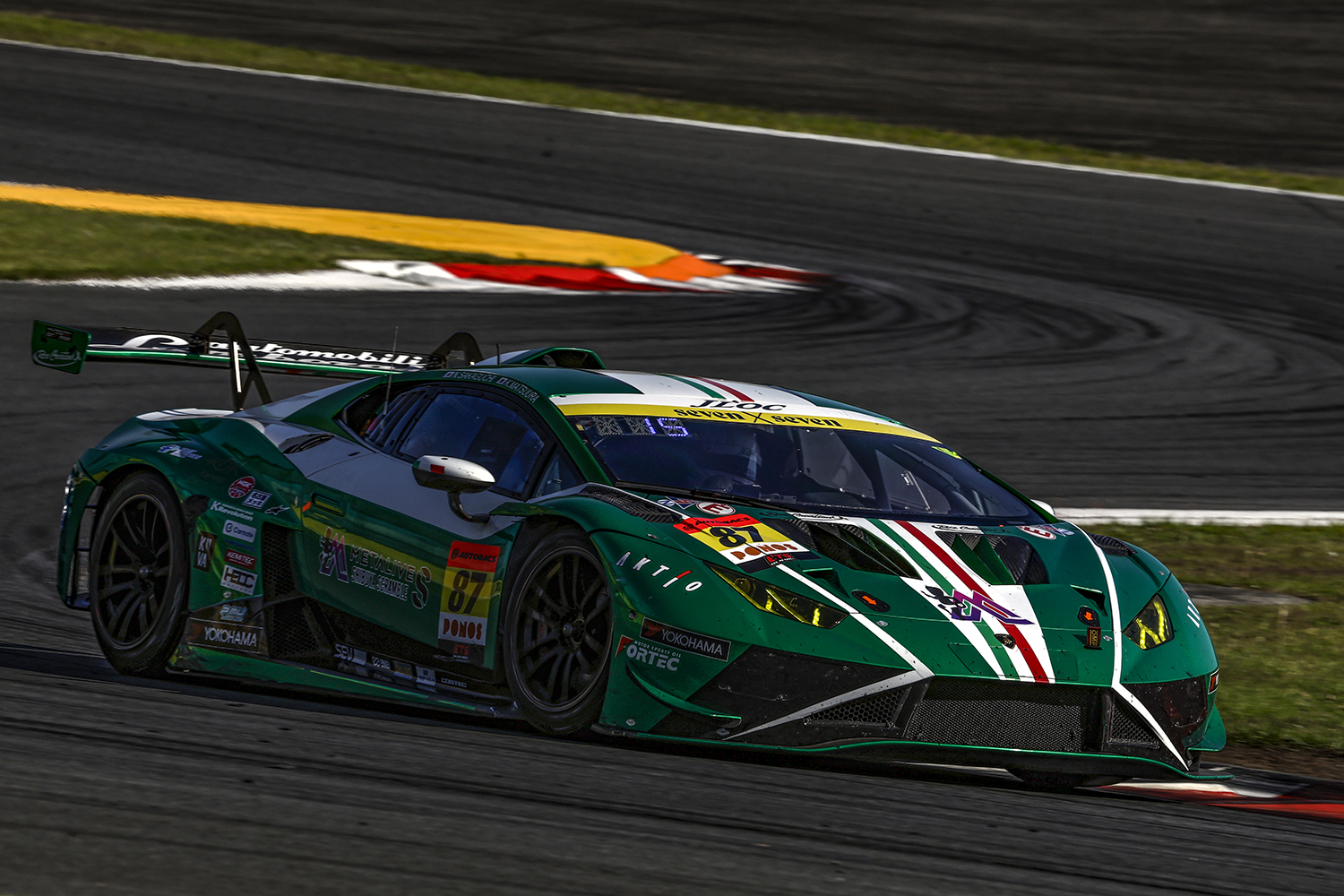 「87号車  JLOC」【SUPER GT 2025 GT300クラス オールチームラインアップ】 〜 画像1