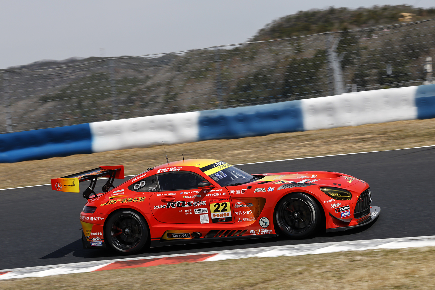 アールキューズ AMG GT3