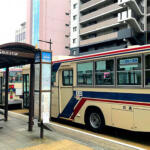 【画像】遅そうだし前も見えなくなるし「前には入れん！」で反則金6000円!!　路線バスの発進を妨害するのは違反行為だった 〜 画像5