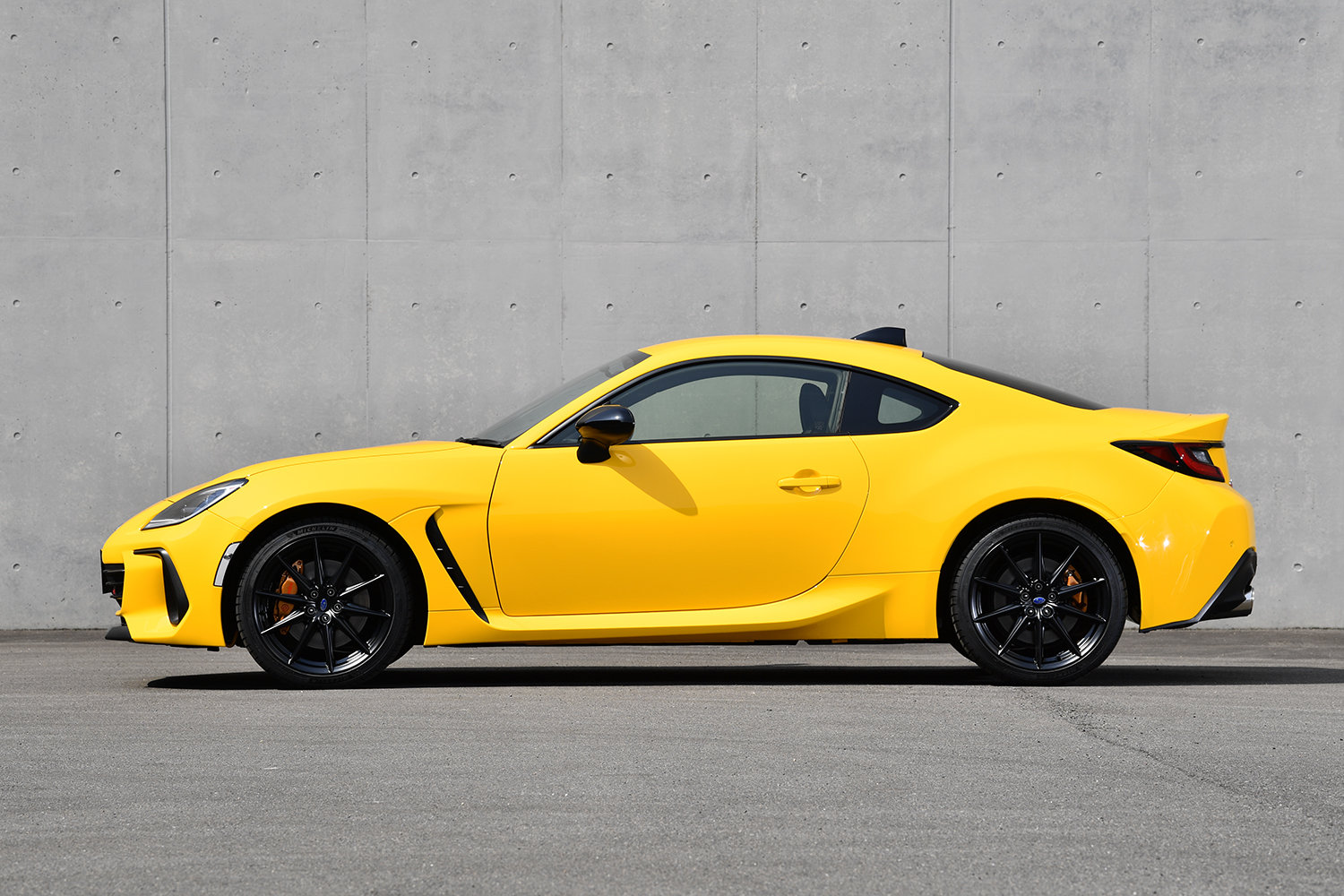 現行モデルでも人気の特別仕様車「BRZ STI Sport イエローエディション」を発売 〜 画像2