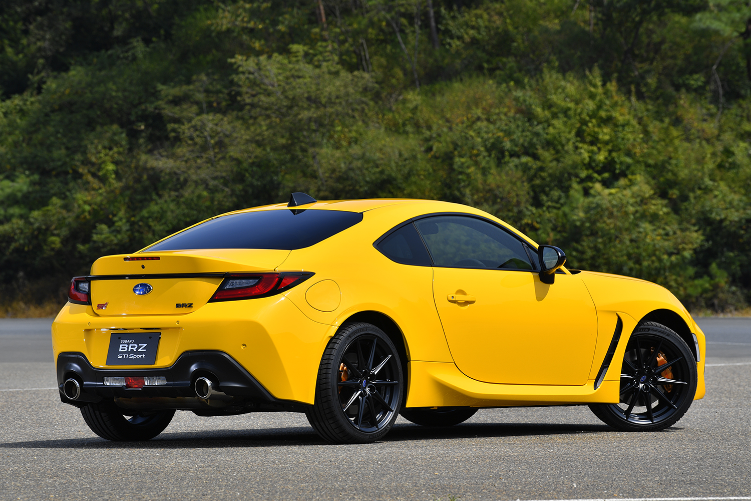 スバルBRZ STI Sport イエローエディションのリヤスタイリング