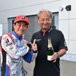 【画像】セッティングが決まらずに挑んだ「TOYOTA GAZOO Racing GR86/BRZ Cup 2025」第５戦！　88号車の井口が３位入賞で逆転年間チャンピオンも見えてきた 〜 画像22