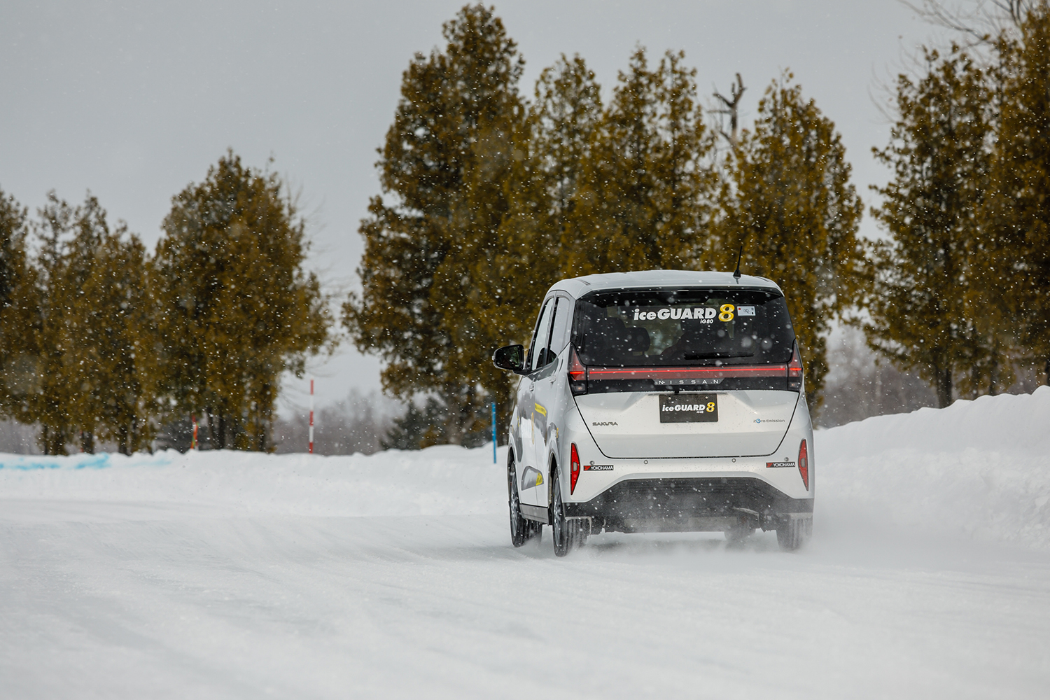 「アイスガード８」のハンパない安心感で雪上ドライブが楽しくなる 〜 画像52