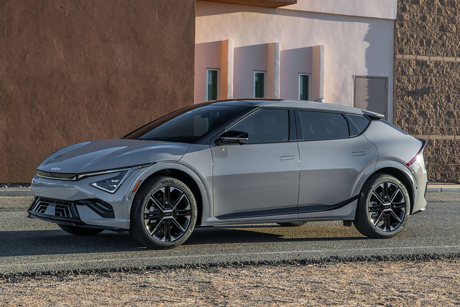 KIA EV6のフロントスタイリング 〜 画像8