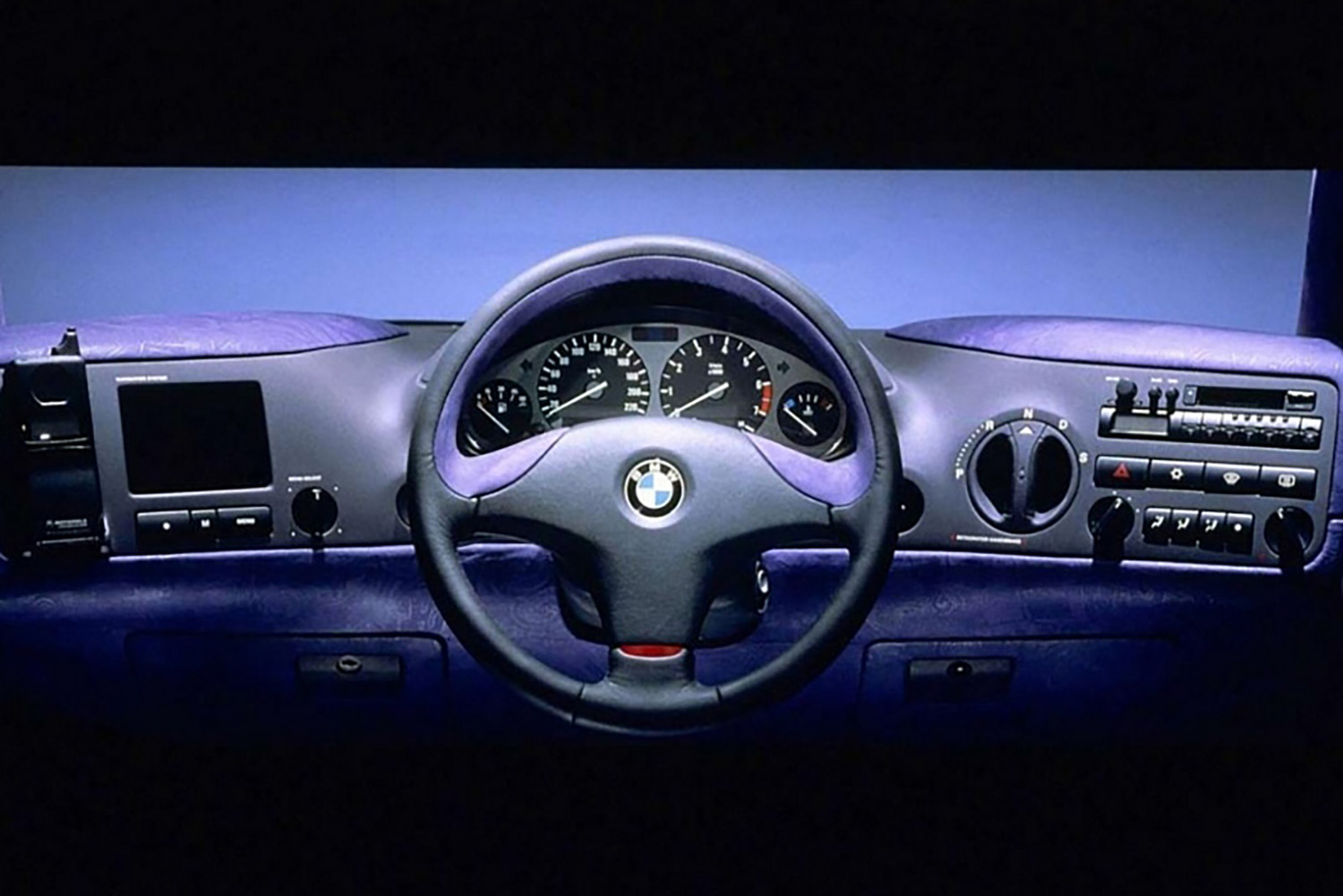 BMW Z13のインパネ
