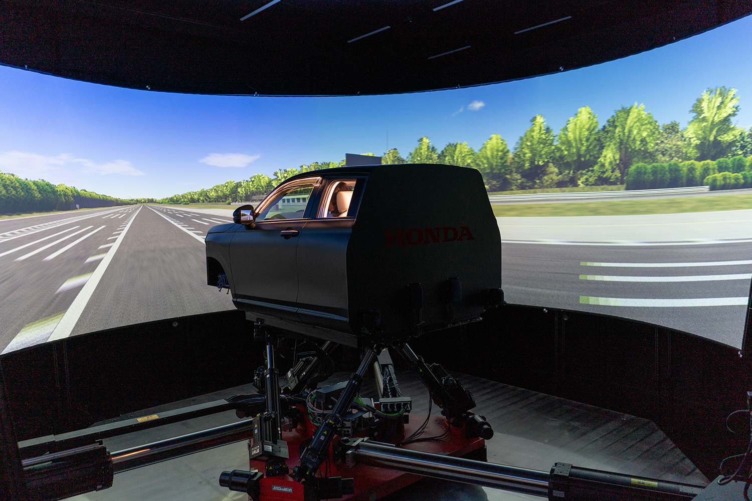 ホンダ四輪開発本部のドライビングシミュレーター「Driver in the Loop Smiulation」 〜 画像71