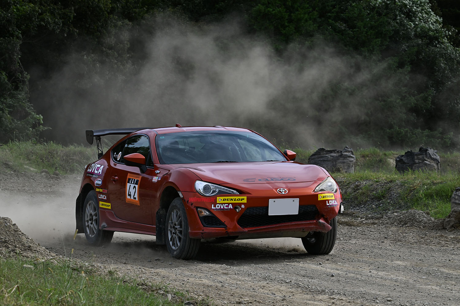 全日本ダートトライアルはFRスポーツカーで参戦する「ダートラ女子」で話題沸騰 〜 画像15