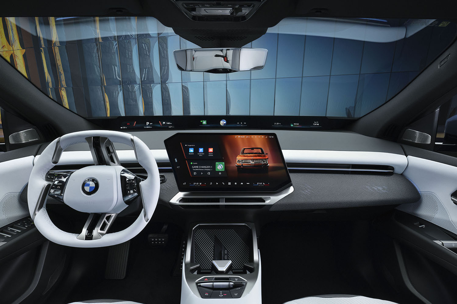 小さくなったキドニーグリルに賛否両論のBMW iXをデザインのプロが斬る 〜 画像2