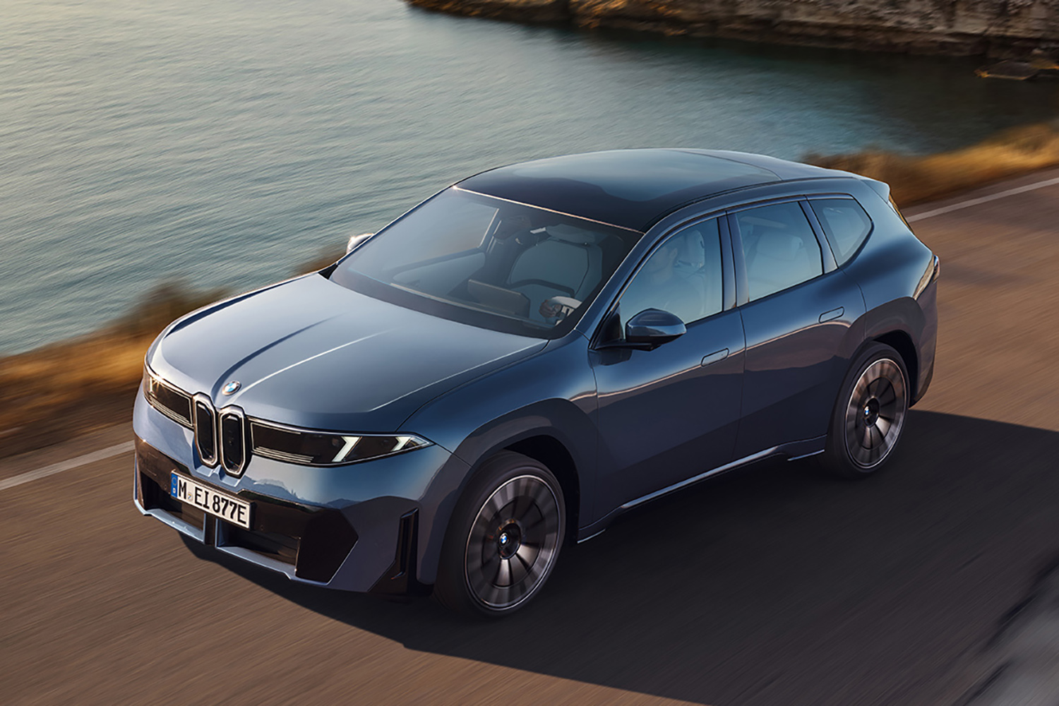 小さくなったキドニーグリルに賛否両論のBMW iXをデザインのプロが斬る 〜 画像20