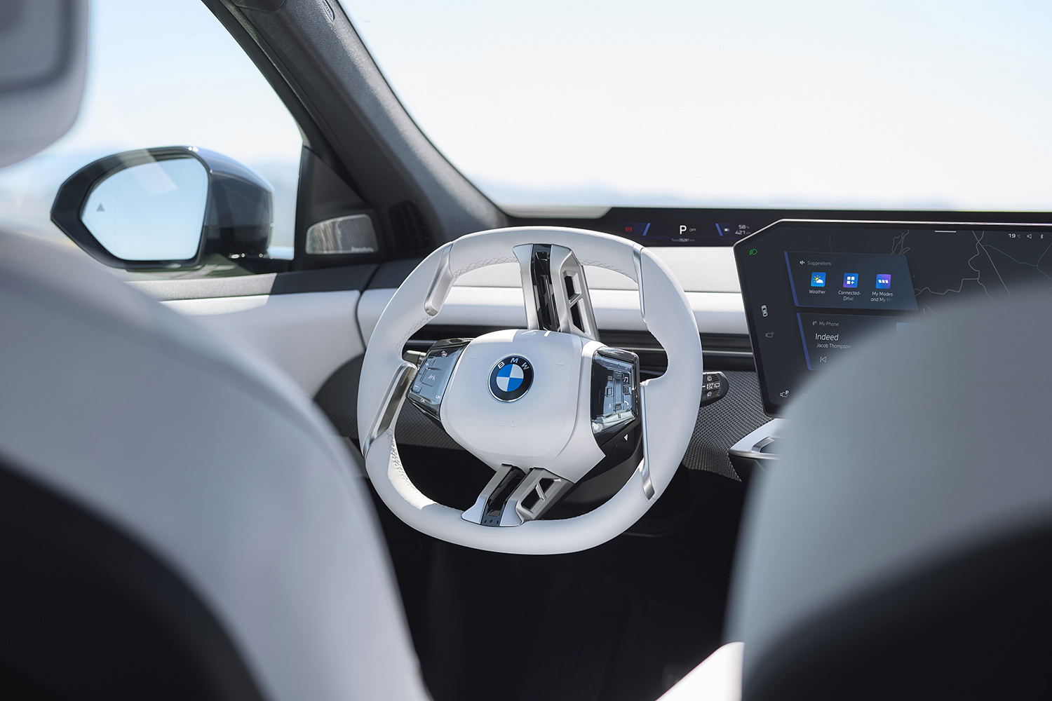 小さくなったキドニーグリルに賛否両論のBMW iXをデザインのプロが斬る 〜 画像41