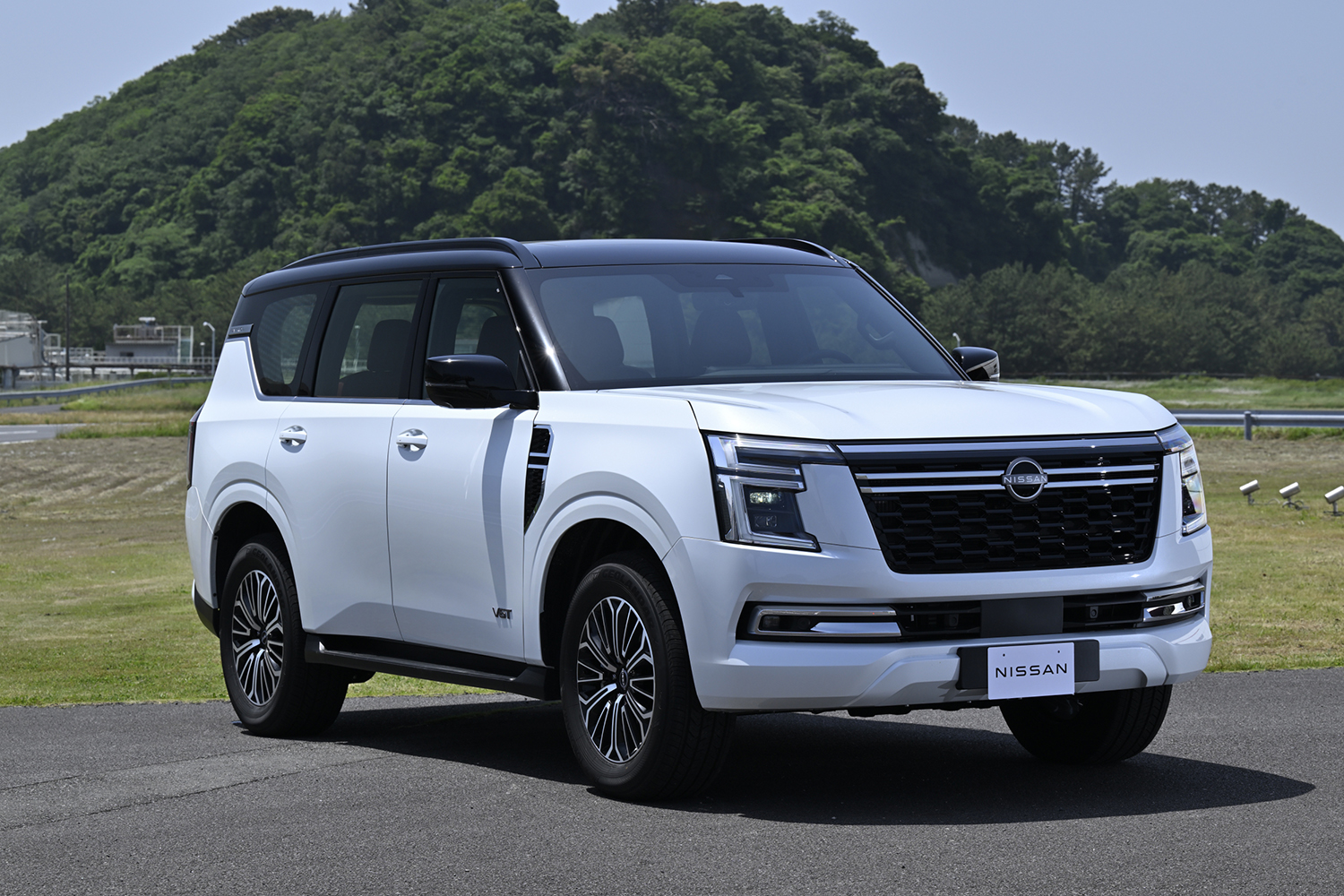 国内未導入の日産パトロールに桂　伸一さんが試乗 〜 画像32