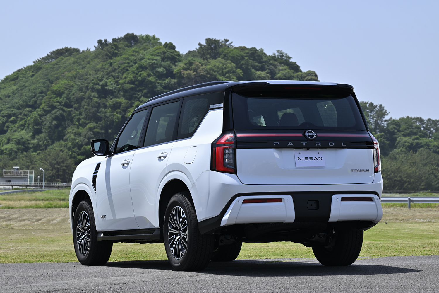 国内未導入の日産パトロールに桂　伸一さんが試乗 〜 画像34