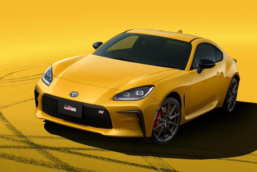 先代86で大人気だったイエローがテーマの特別仕様車が堂々復活！　トヨタGR86 "RZ Yellow Limited"が300台限定で登場