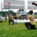 【画像】話題の「超新型デリカミニ」をどこよりも早く展示したのはキャンプ場！　オフロードや登坂の体験もできる「スターキャンプ2025 in 朝霧高原」で三菱車のスゴさを知った 〜 画像5