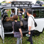 【画像】話題の「超新型デリカミニ」をどこよりも早く展示したのはキャンプ場！　オフロードや登坂の体験もできる「スターキャンプ2025 in 朝霧高原」で三菱車のスゴさを知った 〜 画像9