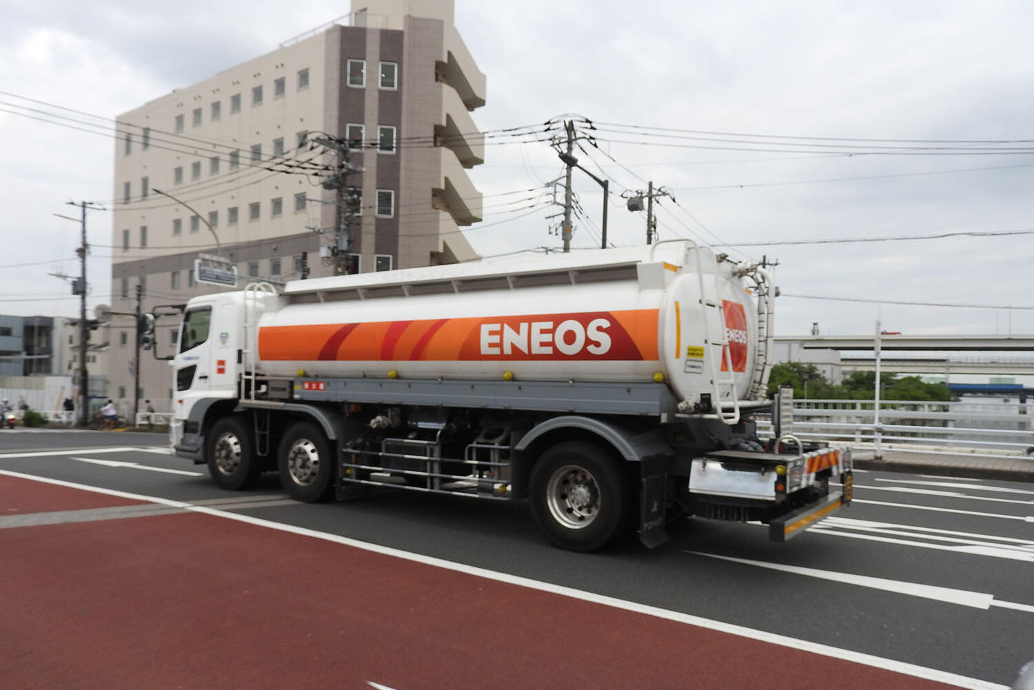 タンクローリーのイメージ