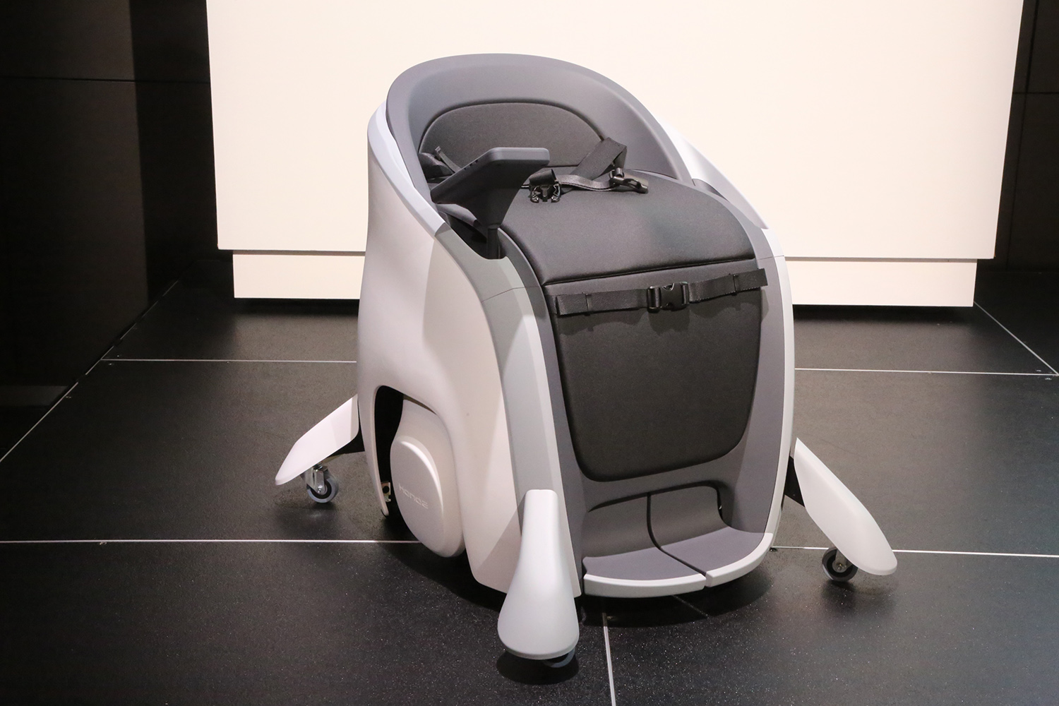 ホンダから新型モビリティ「UNI-ONE」が登場 〜 画像19
