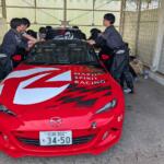 【画像】ゲームの世界からレースを目指す若者たちがとうとう実戦へ！　マツダのマツダの「バーチャルからリアルへの道」プロジェクト３期生が筑波デビュー 〜 画像2