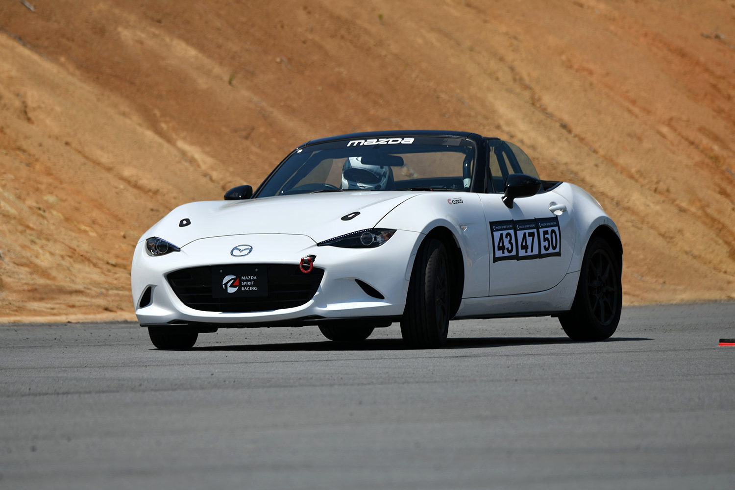 MAZDA SPIRIT RACING  バーチャルからリアルへの道の3期生がついに実戦デビュー 〜 画像15