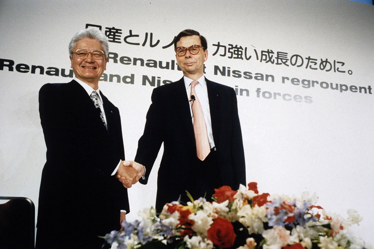 2000年に日産の社長に就任するカルロス・ゴーン氏