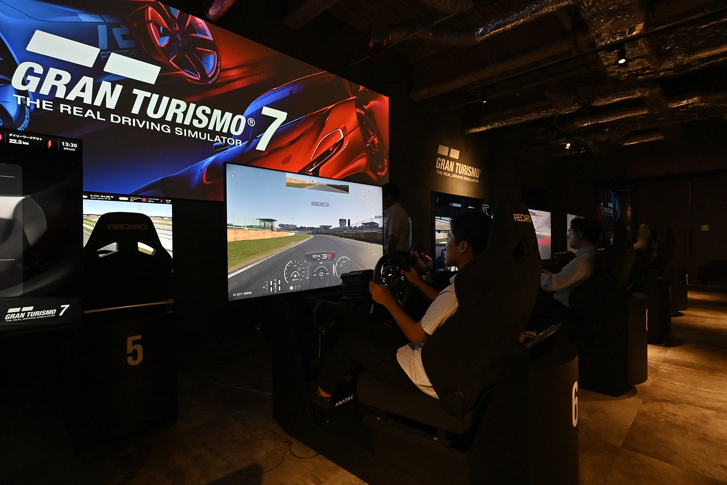 MAZDA SPIRIT RACING ロードスター 12Rにバーチャルで試乗 〜 画像10