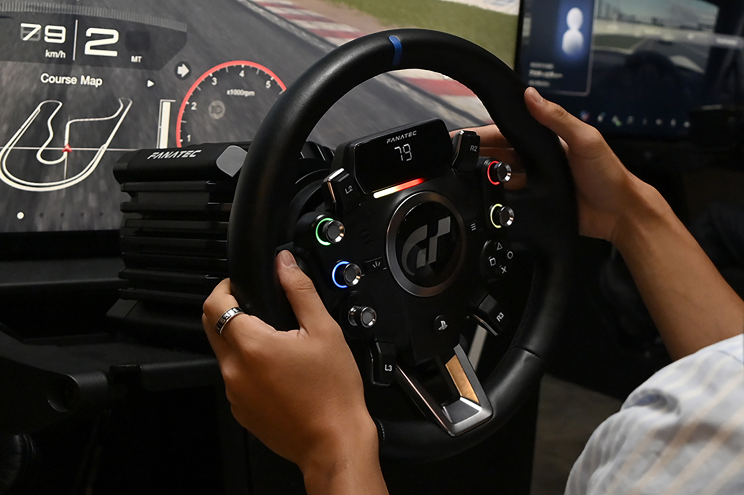 FANATEC GRAN TURISMO DD PROコントローラー 〜 画像13