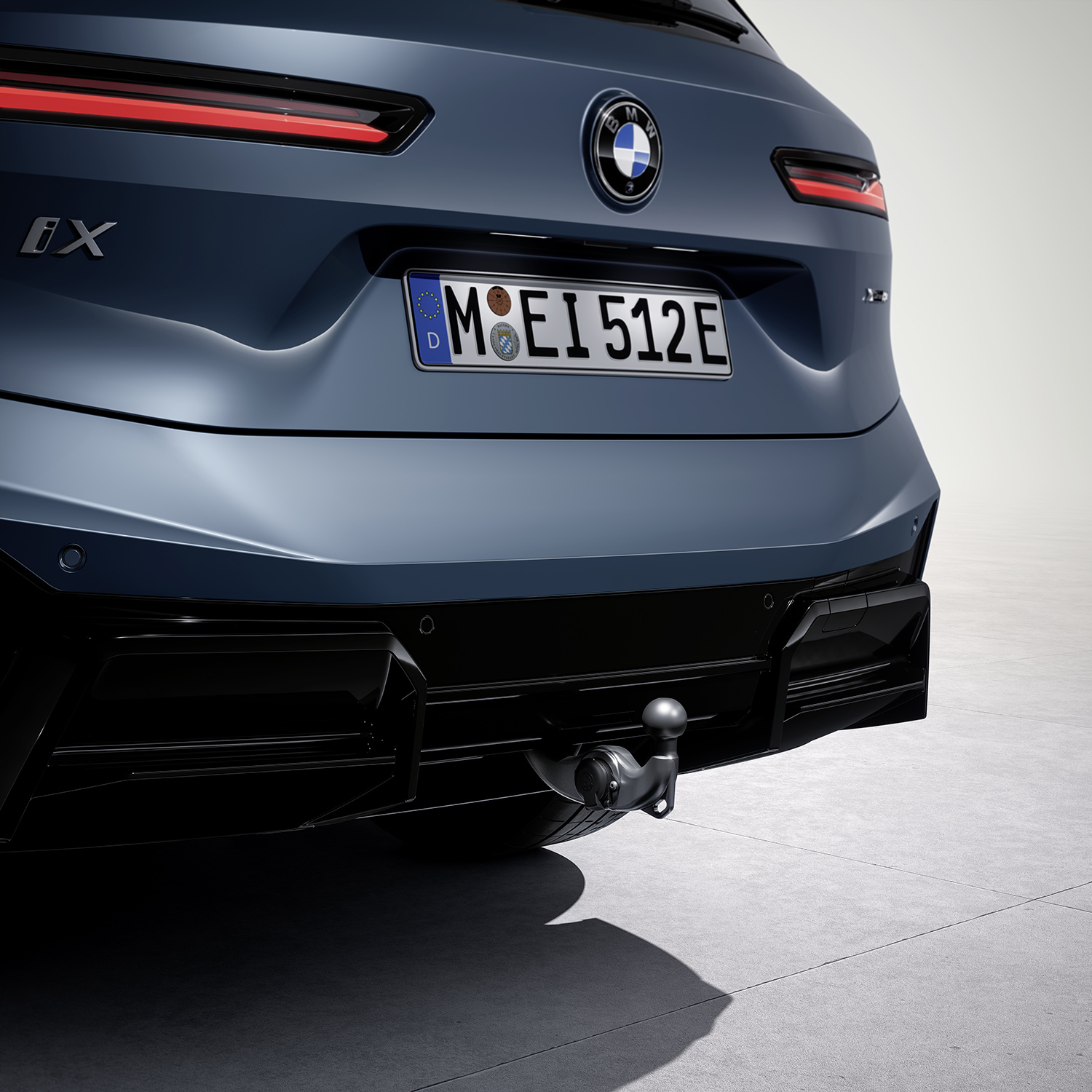 BMW「iX」が一部改良を実施して新グレード追加 〜 画像32