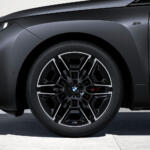 【画像】国内BMW最強トルクの「Mパフォーマンス」かそれとも一充電走行距離最長の「Mスポーツ」か！　「iX」が一部改良を実施して新グレード追加 〜 画像54