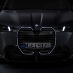 【画像】国内BMW最強トルクの「Mパフォーマンス」かそれとも一充電走行距離最長の「Mスポーツ」か！　「iX」が一部改良を実施して新グレード追加 〜 画像57